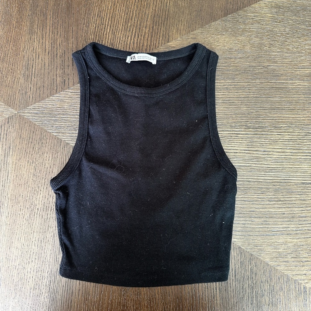 Zara - Cropped Tanks - Black, Green, and Blue - Picture 4 of 4